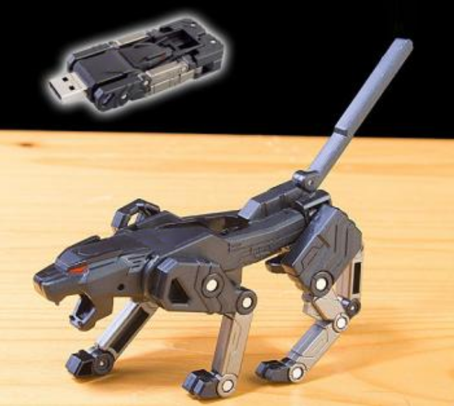 This Transforming USB Flash Drive Turns Into a Leopard When Not In Use