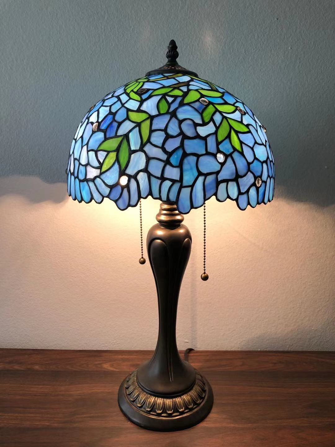 Tiffany Style Table Lamp Leaf Blue H22*W12 Inch