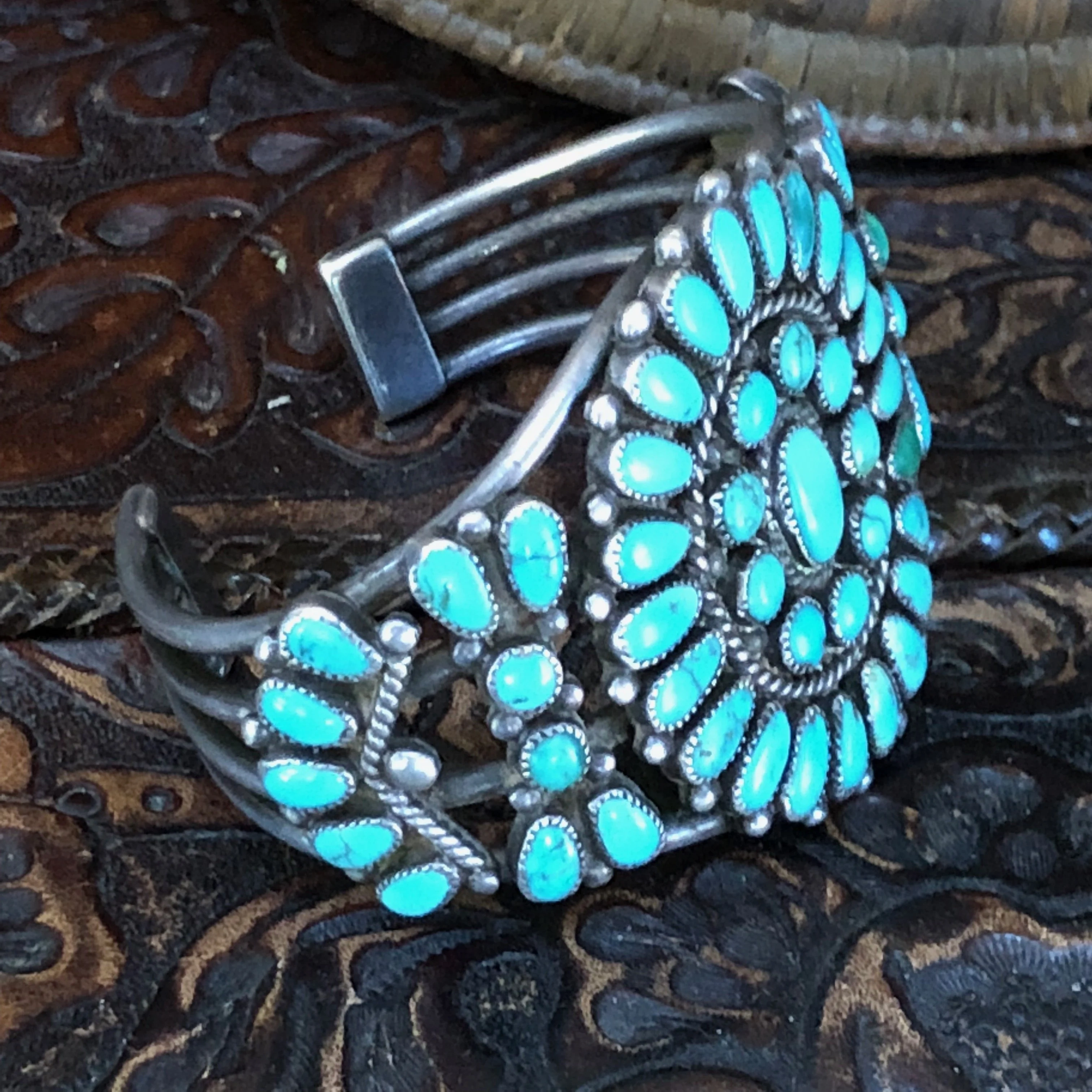 👉🏻SOLD  Early Navajo Turquoise Rosette Cluster Bracelet in Sterling Silver