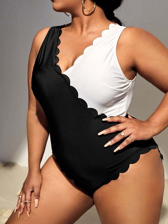 Sexy One-piece Lace Contrast Color Plus Size Swimsuit