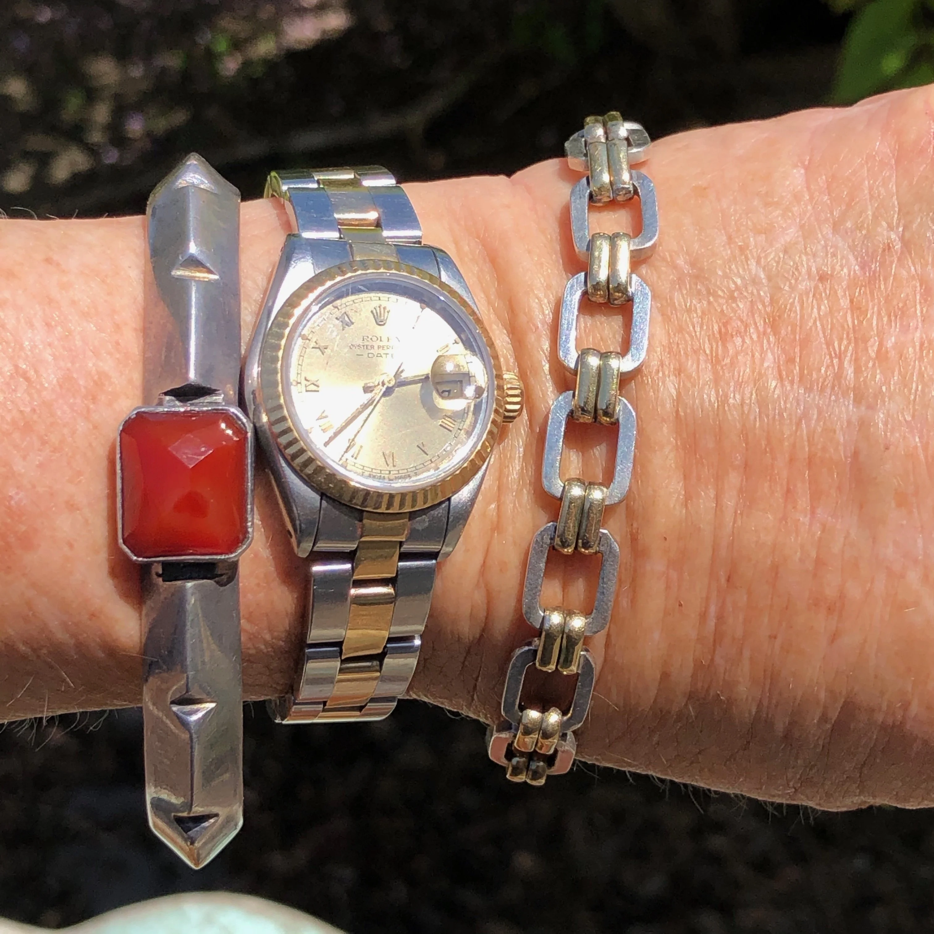 Navajo Carinated Cuff Bracelet with Faceted Red Carnelian