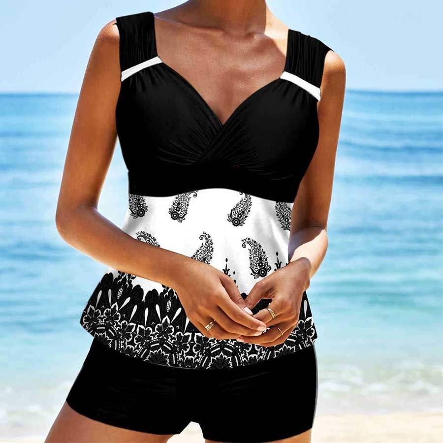 Women's Belly Covering Flank Shorts Plus Size Swimsuit