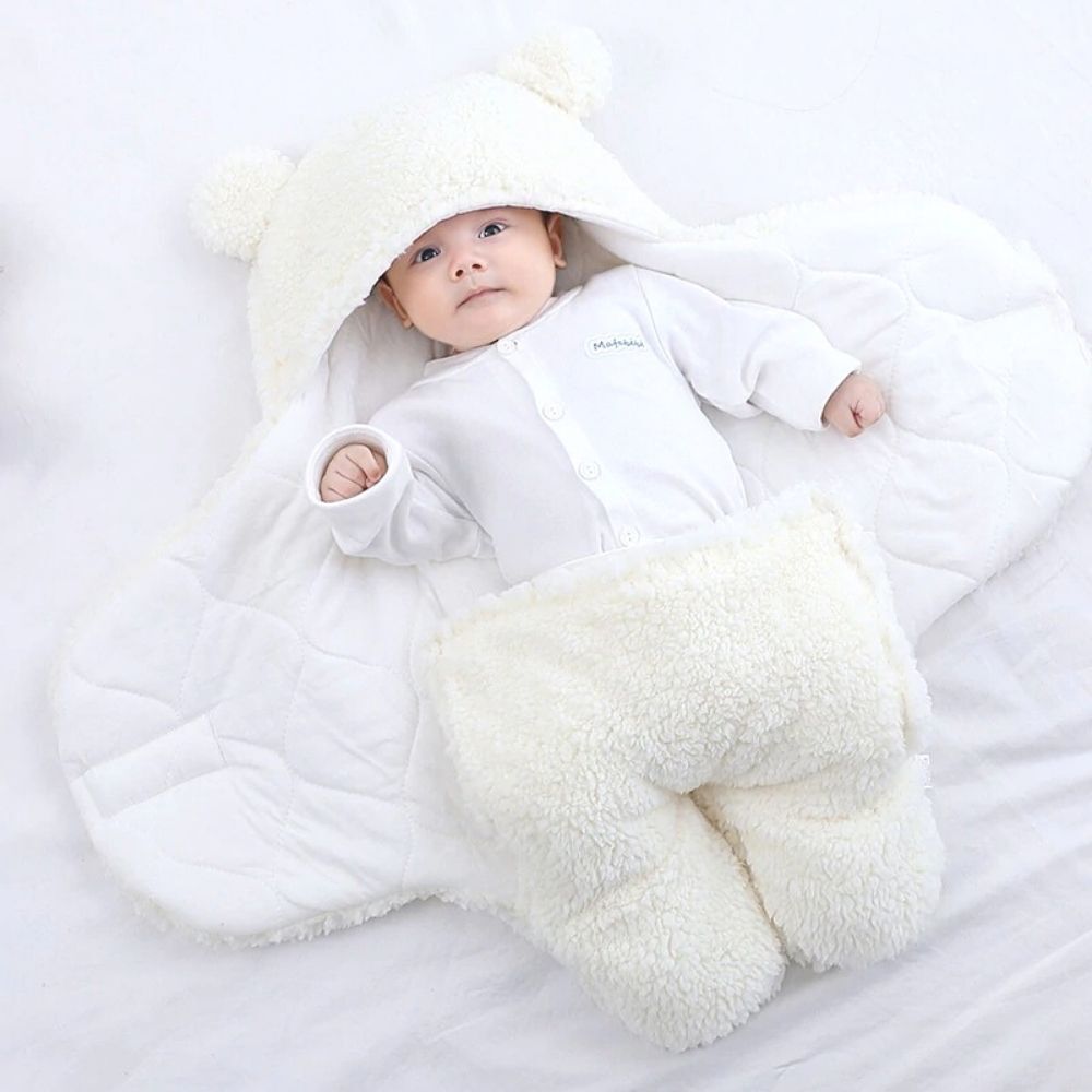 Newborn Baby Bear Soft Blankets - White
