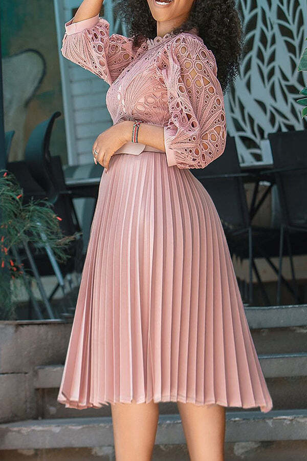 Elegant Lace Half Sleeve Pleated Midi Dress (Without Belt)