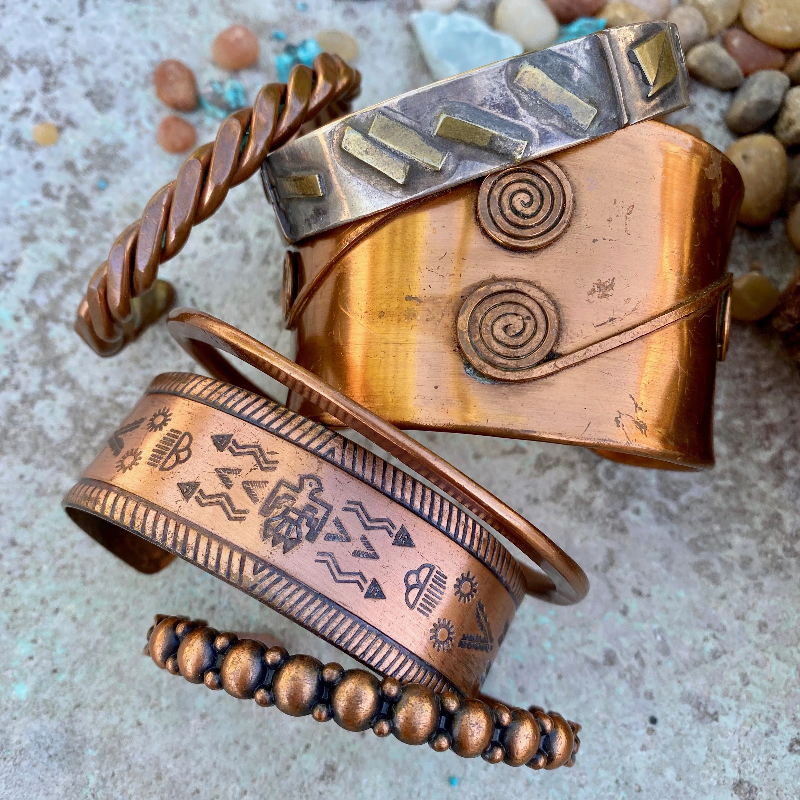 Solid Copper Southwestern Indian Themed Tourist Bracelet