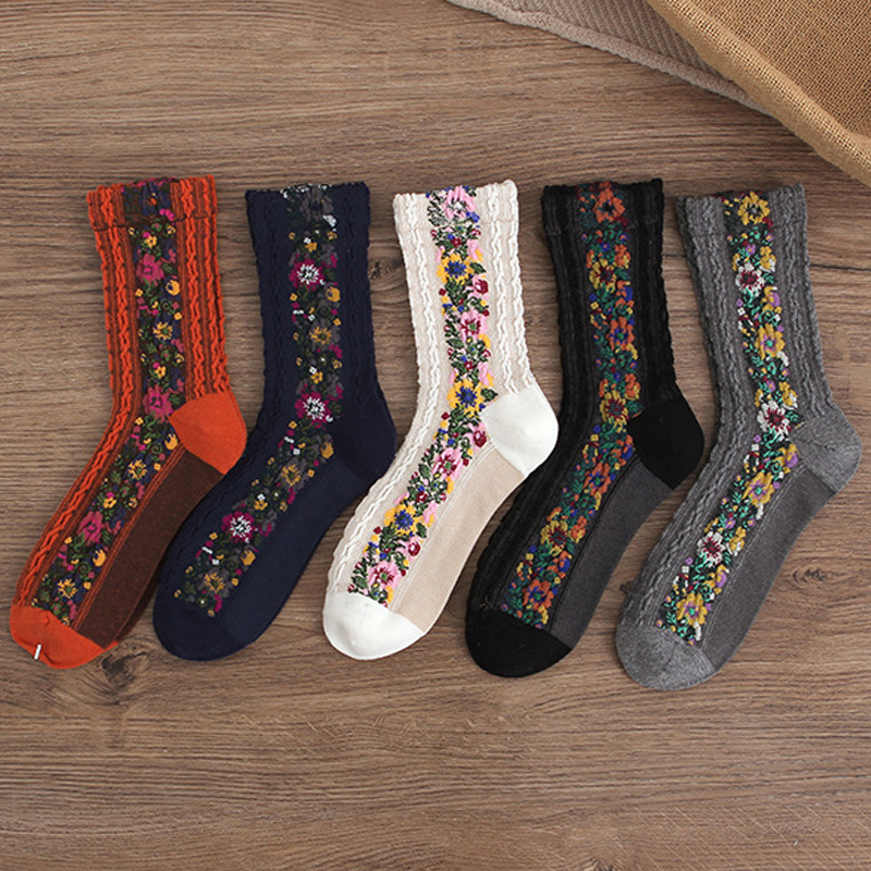 Retro Ethnic Flower Embroidery Socks