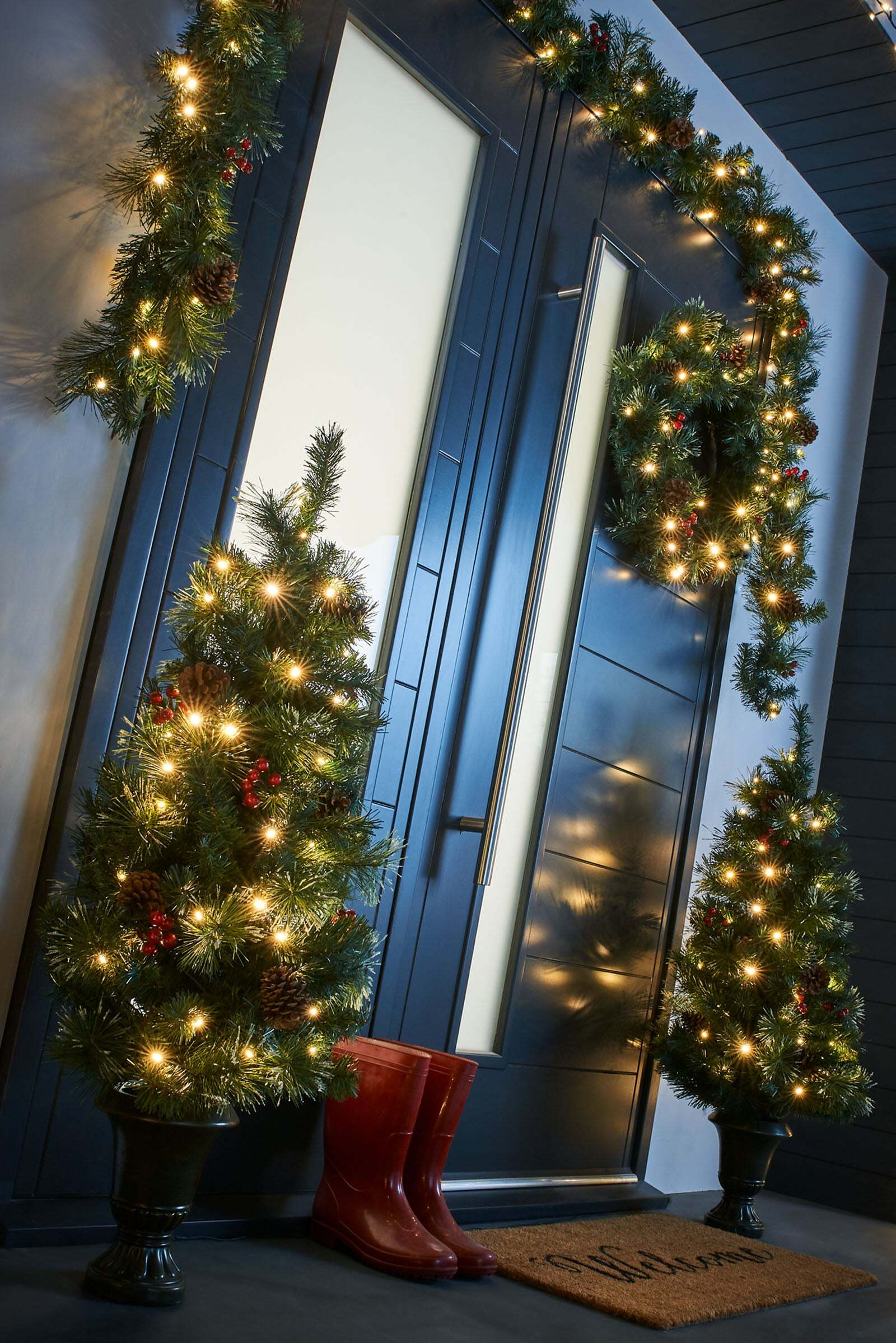 Pre-Lit Decorative Christmas Tree, Wreath & Garland Set