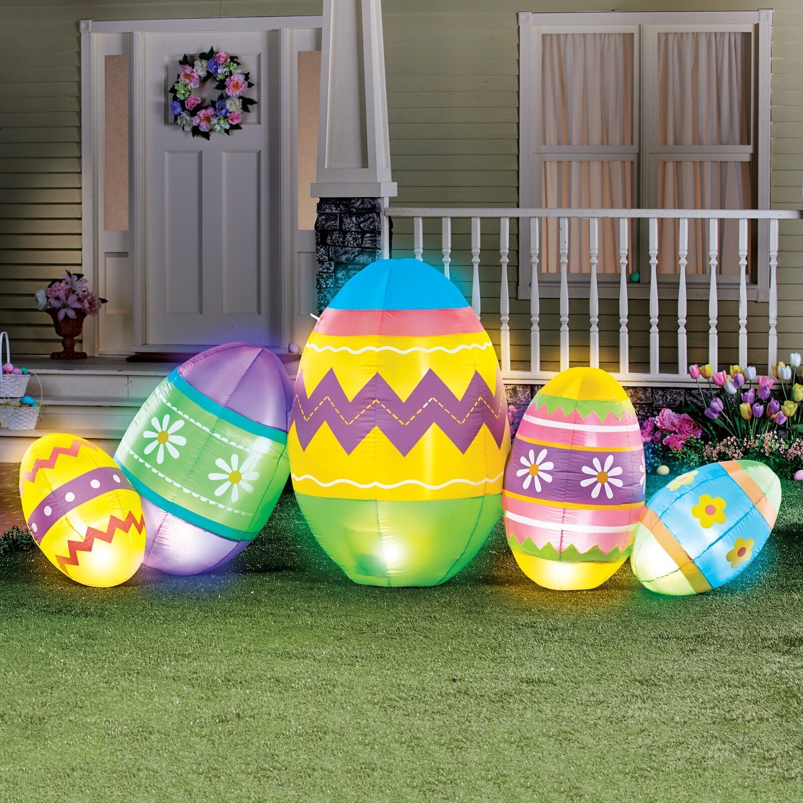 Inflatable Connected Easter Eggs