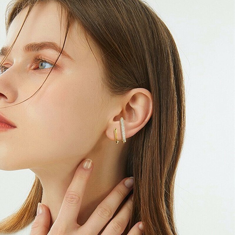 Simple geometric earrings
