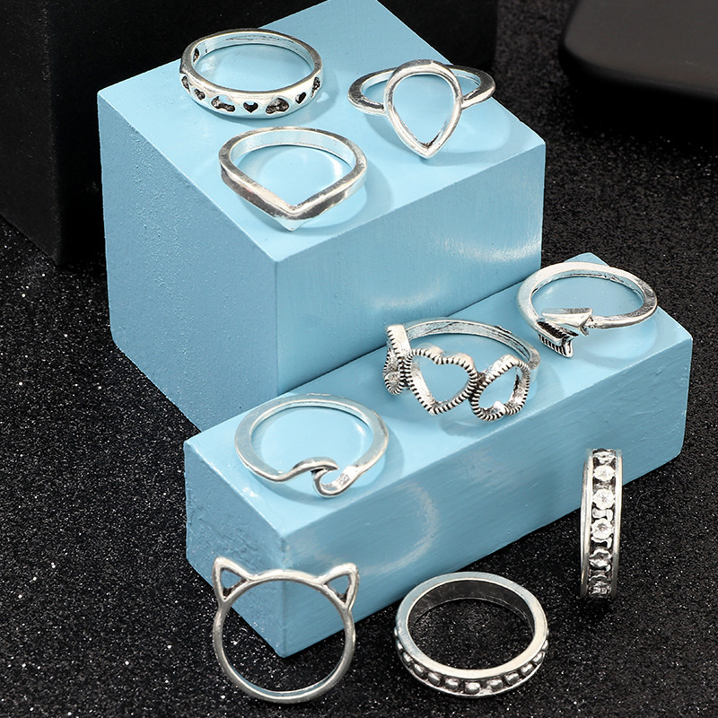 Cute Fashion Loving Cat Nine-piece Ring