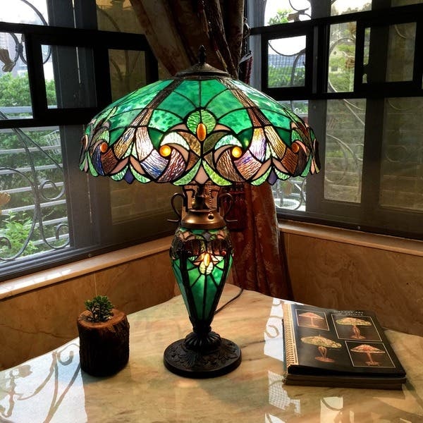 Vintage Elegance Stained Glass Table Lamp