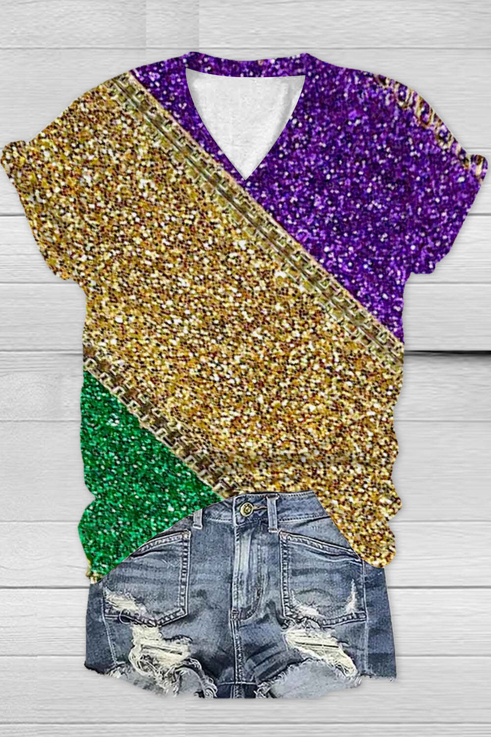 [CLEARANCE SALE]Retro Mardi Gras Carnival Purple Green And Gold Color Block Glitz Print V Neck Short Sleeve T-shirt