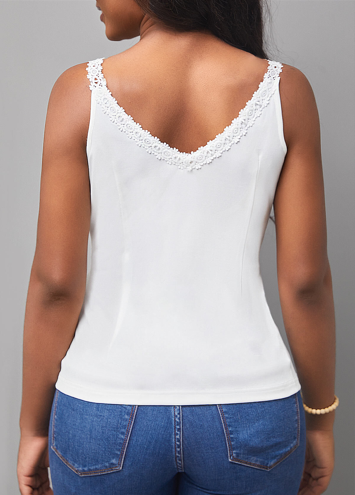 Pre-Order!
                            Fold White Lace Stitching Tank Top