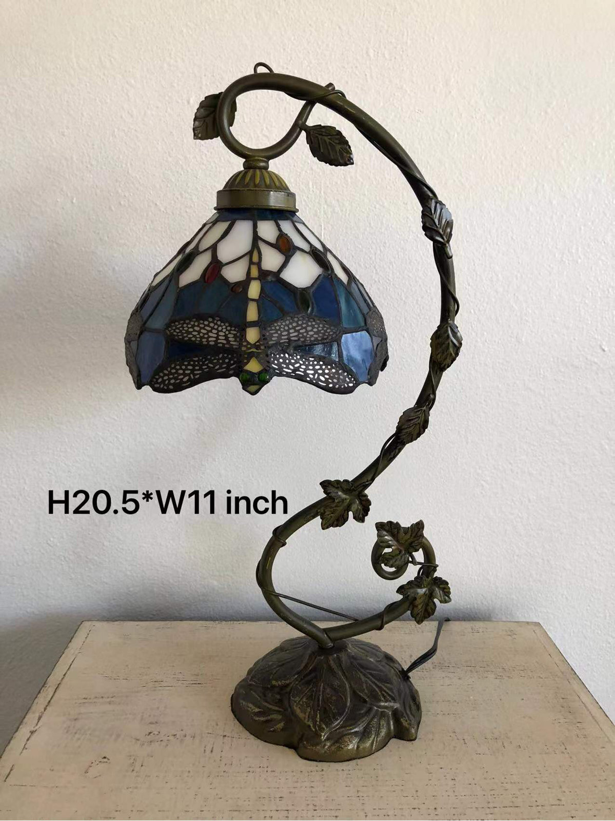 Bloomsbury Market Tiffany Style Table Lamp