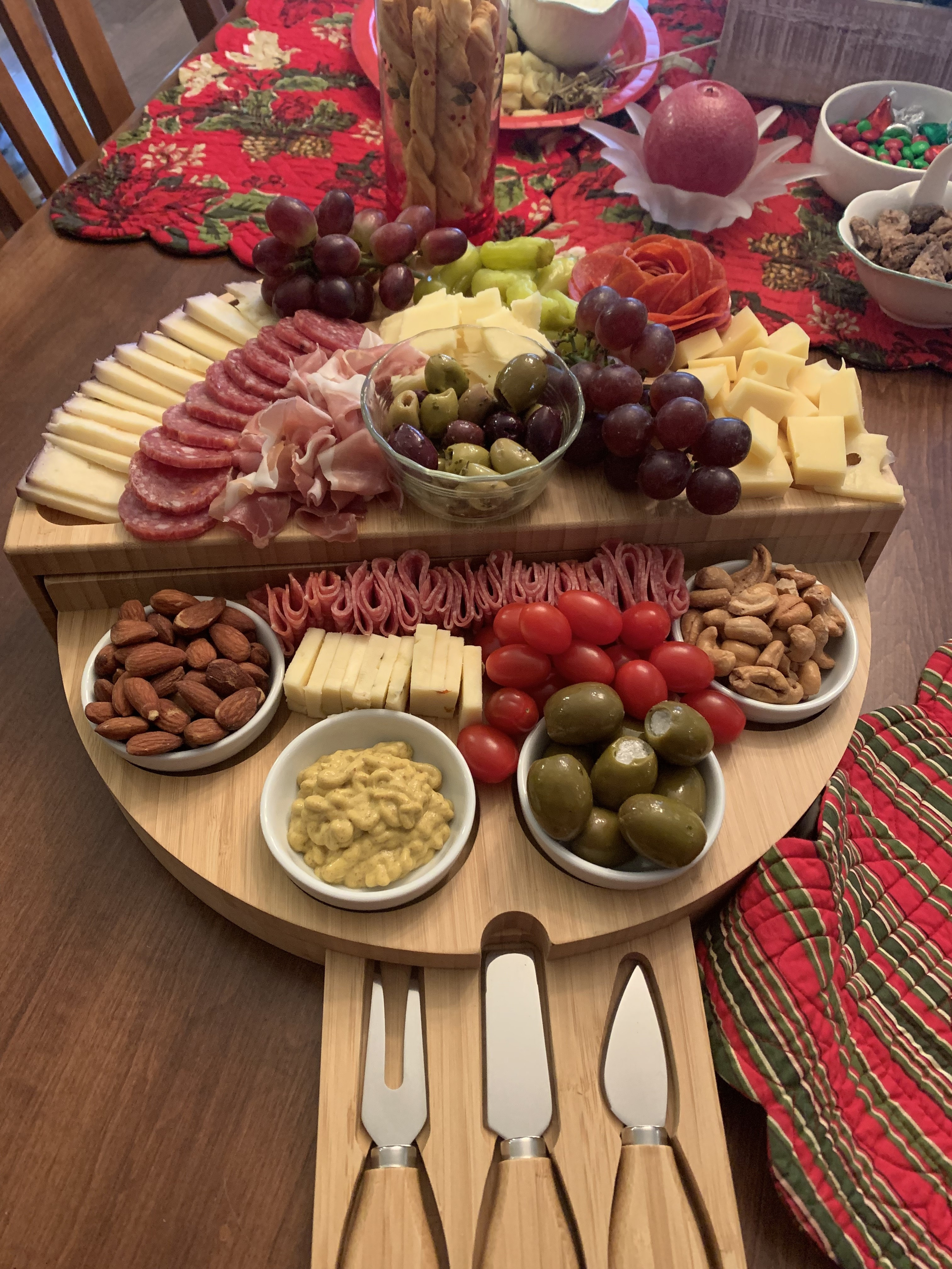 50% 0FF!!Swiveling Cheese Board🎁BUY 2 GET FREE SHIPPING🎁
